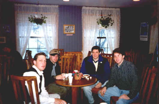 AT-VIC.JPG (228280 bytes)