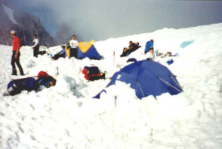 CampMuir.JPG (171263 bytes)