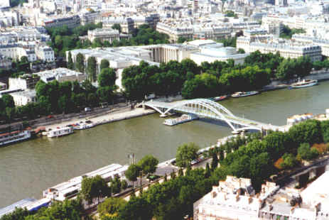 SEINE.JPG (329355 bytes)