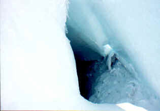 CREVASS.TIF (673956 bytes)